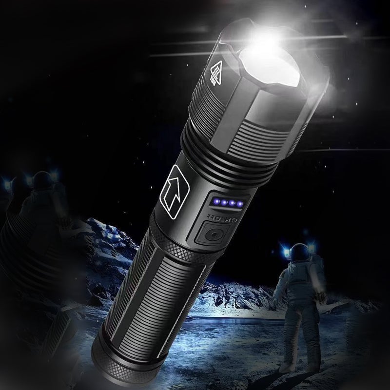 UltraFlash™️ - Lampe de poche étanche ultra-brillante avec une portée de 500m (câble USB GRATUIT)