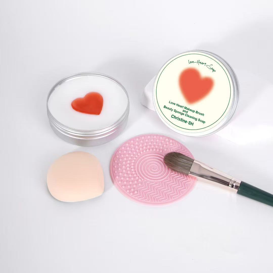 GleamPro - Nettoie en Profondeur les Pinceaux de Maquillage en Quelques Secondes