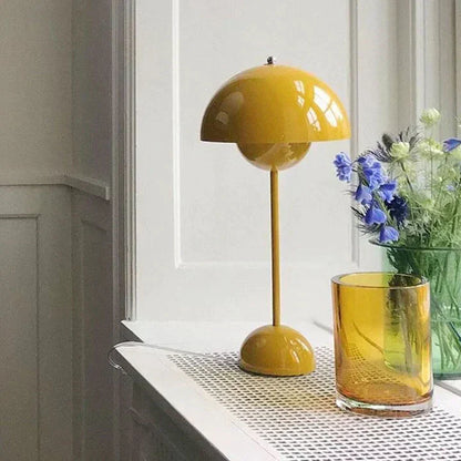 Lampe de Table Élégante Nordique – coloris Jaune