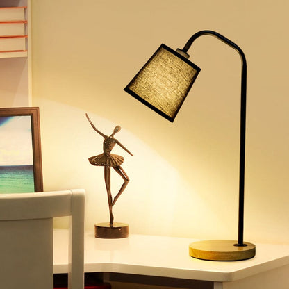 Lampe de Bureau Élégante Conique – coloris Noir
