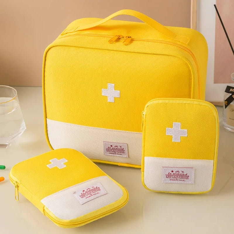ARCANIA - Trousse Médicaments Voyage