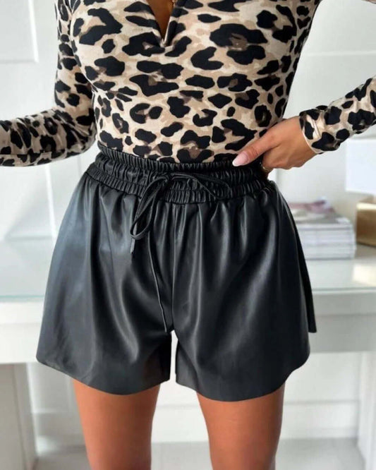Short Femme décontracté coupe – coloris Noir