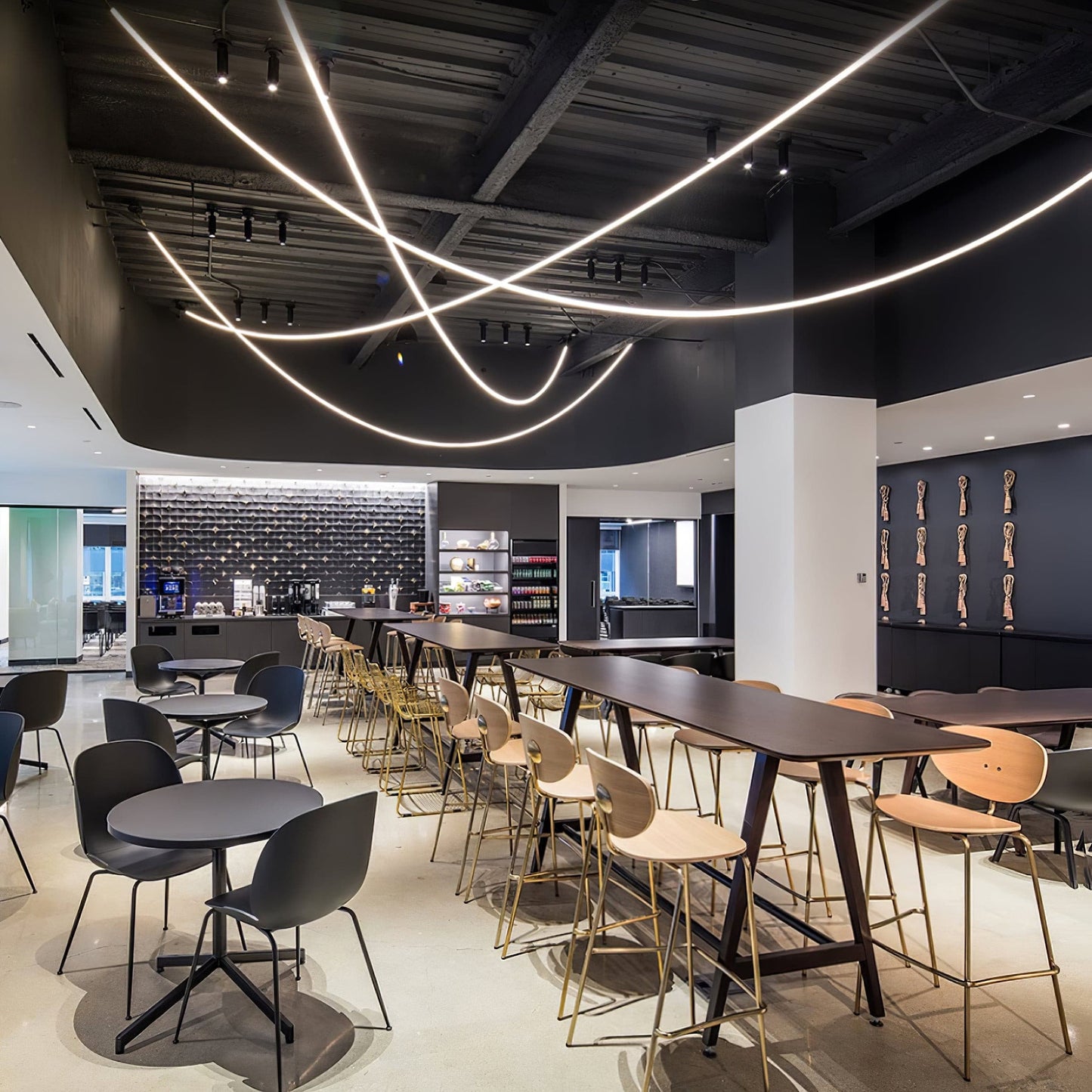 FlexGlow - Personnalisez N'importe Quel Espace avec un Éclairage LED Flexible