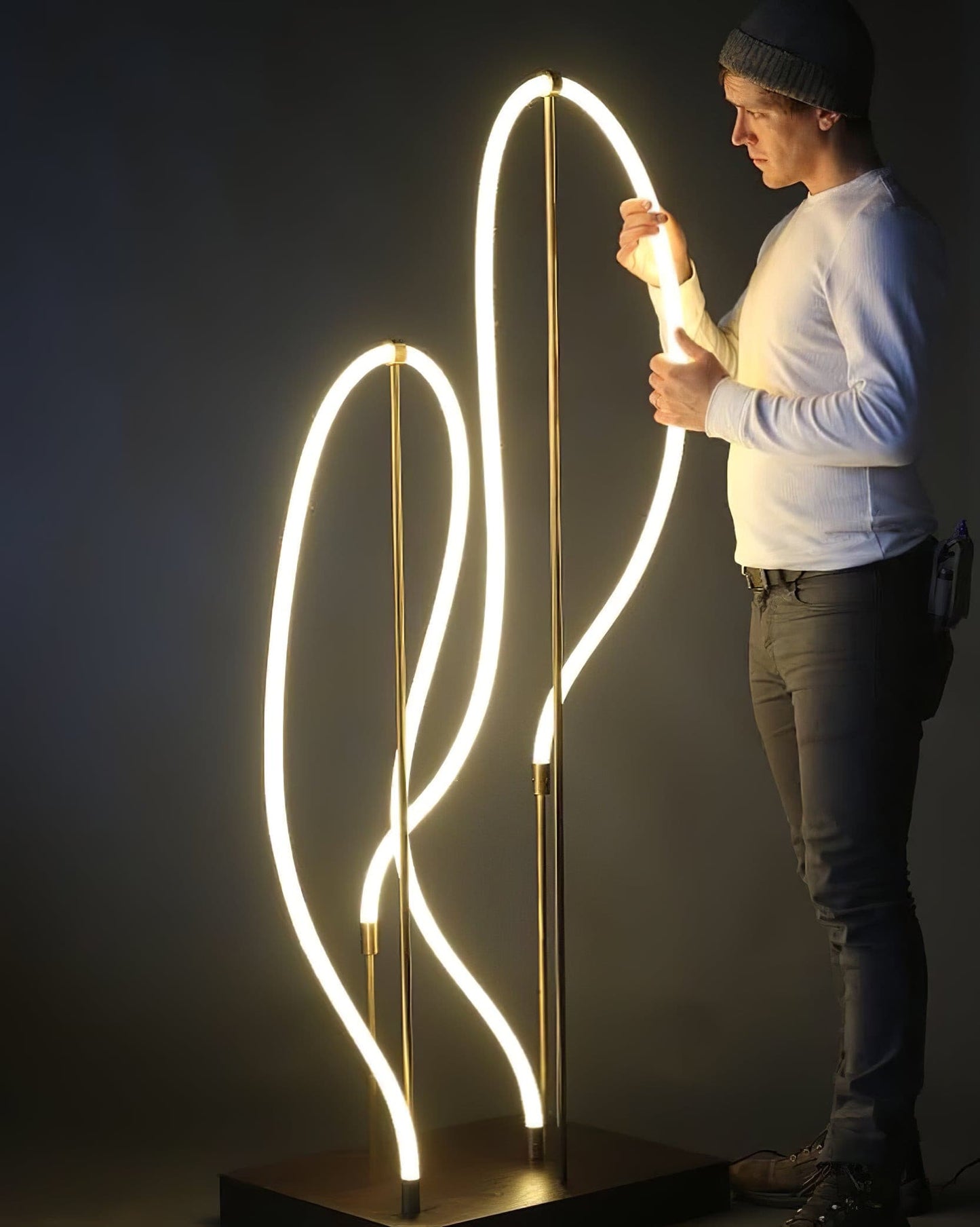 FlexGlow - Personnalisez N'importe Quel Espace avec un Éclairage LED Flexible