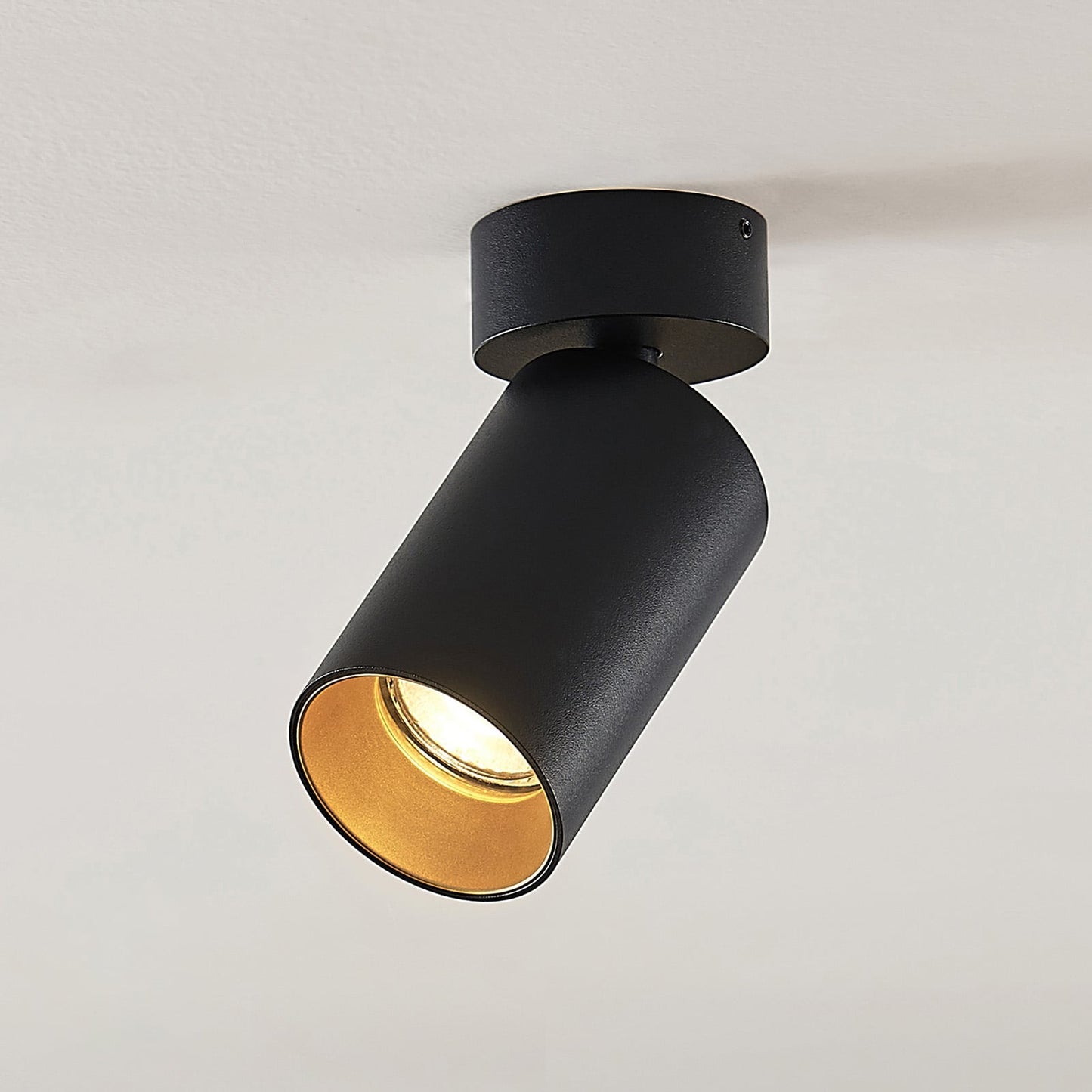 Spot Arcchio Brinja, noir, rond, hauteur 13 cm, Ø 6 cm