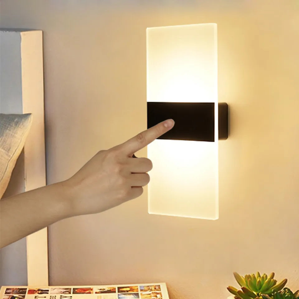 Lampe Murale LED Élégante Réchargeable