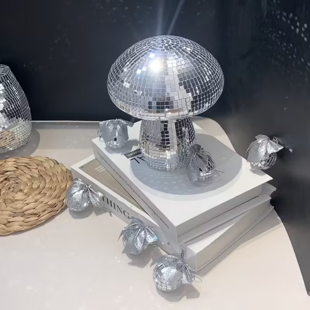LumoGlow - Illuminez Instantanément Toute Pièce avec des Lumières Disco Colorées