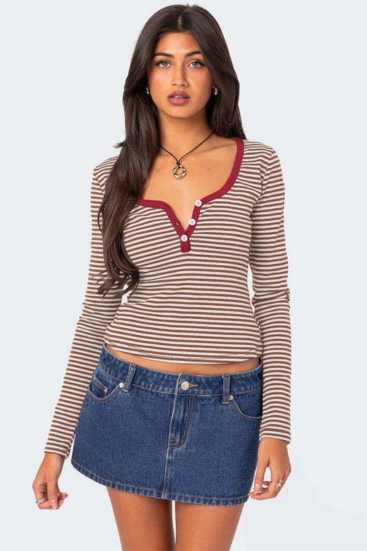 Women's Striped V-Neck Henley Top – coloris Red