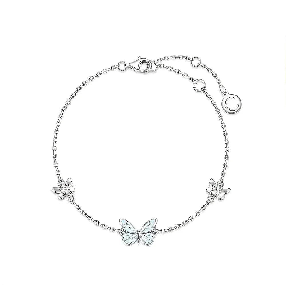 LumiVita - Bijoux à l'Éclat Doux, Sublimant Votre Look du Soir