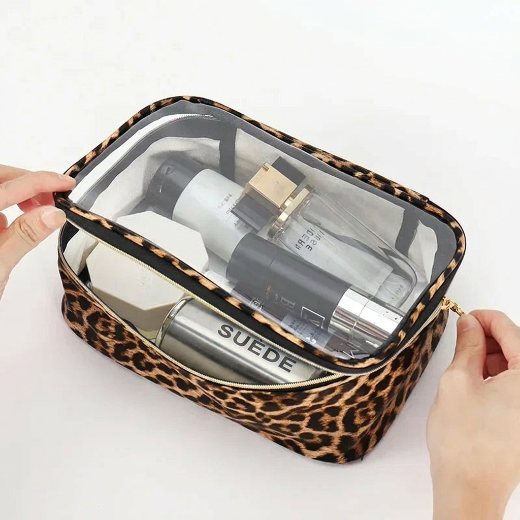 BELLEROPHON - Trousse de Toilette Transparente Léopard