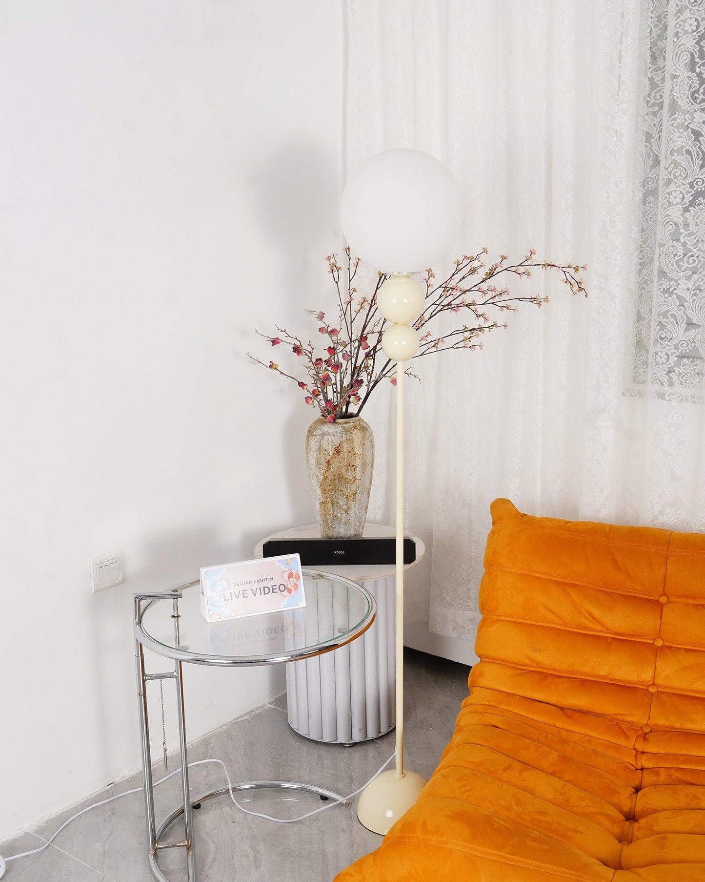 Lampadaire Moderne Clavel, métal et verre
