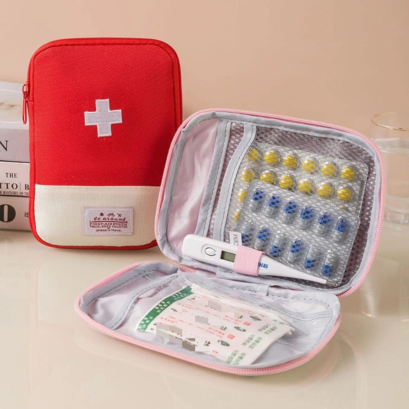 ARCANIA - Trousse Médicaments Voyage